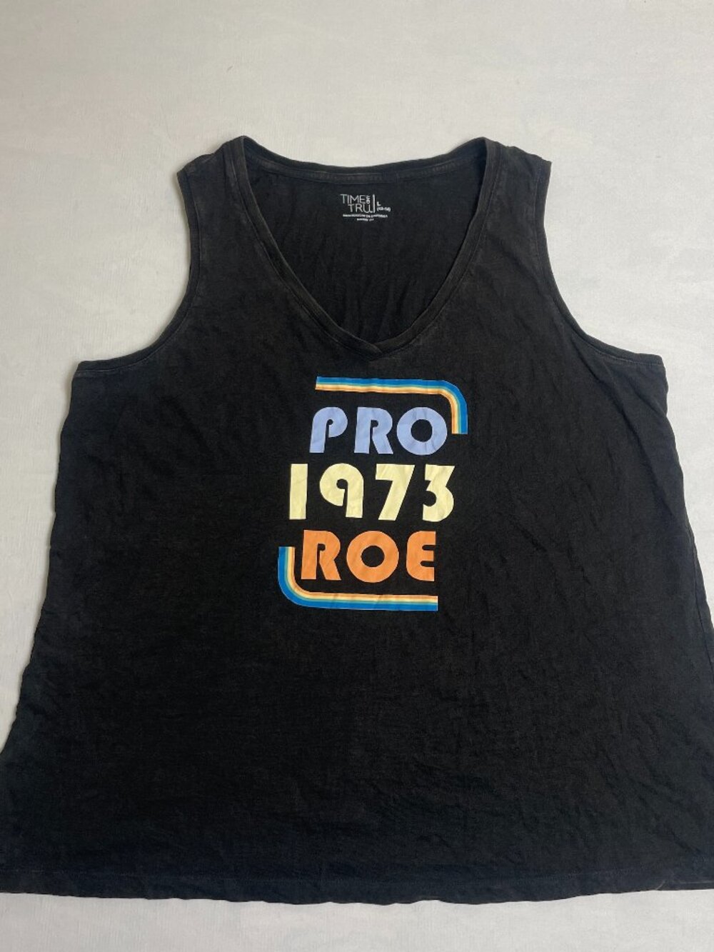 Time And TRU Roe v. Wade Pro Choice 1973 Roe black size L Sleeveless